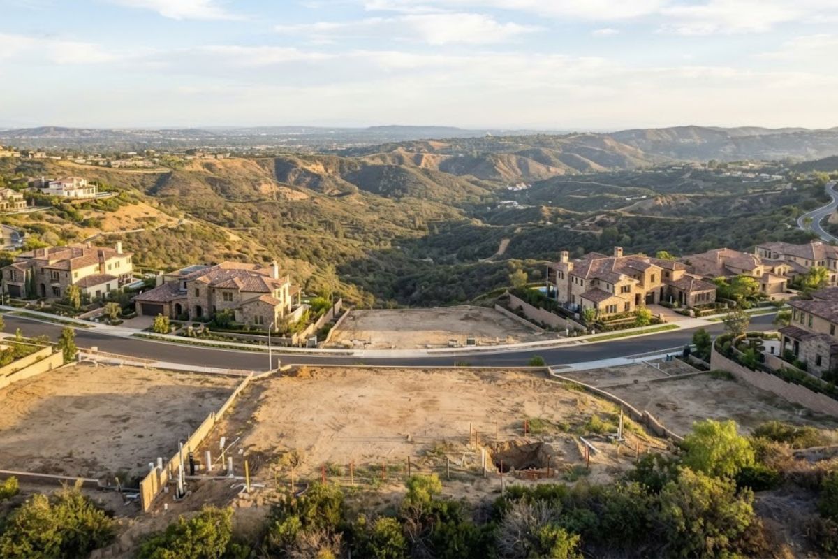 Elevated view lots overlooking the Brea/Carbon Canyon foothills, Brea Hills, Brea, CA